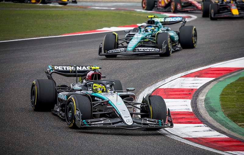 Formel 1 - Mercedes-AMG Petronas Motorsport, Großer Preis von China 2024. Lewis Hamilton 

Formula One - Mercedes-AMG Petronas Motorsport, Chinese GP 2024. Lewis Hamilton