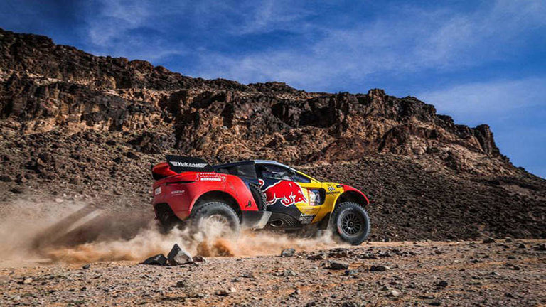 Coche Teledirigido Carrera Red Bull Rally Cross: vive el Dakar