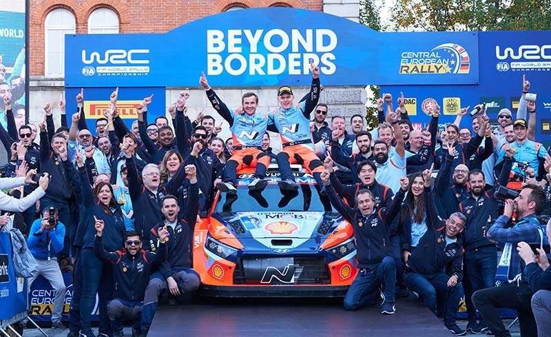 2024 FIA World Rally Championship Round 12,
Central European Rally 2024, 17-20 October 2024

Ott Tanak, Martin Jarveoja, Hyundai i20 N Rally1 Hybrid, Podium during Day 3 of WRC Central European Rally 2024      

Photographer: Romain Thuillier
Worldwide copyright: Hyundai Motorsport GmbH